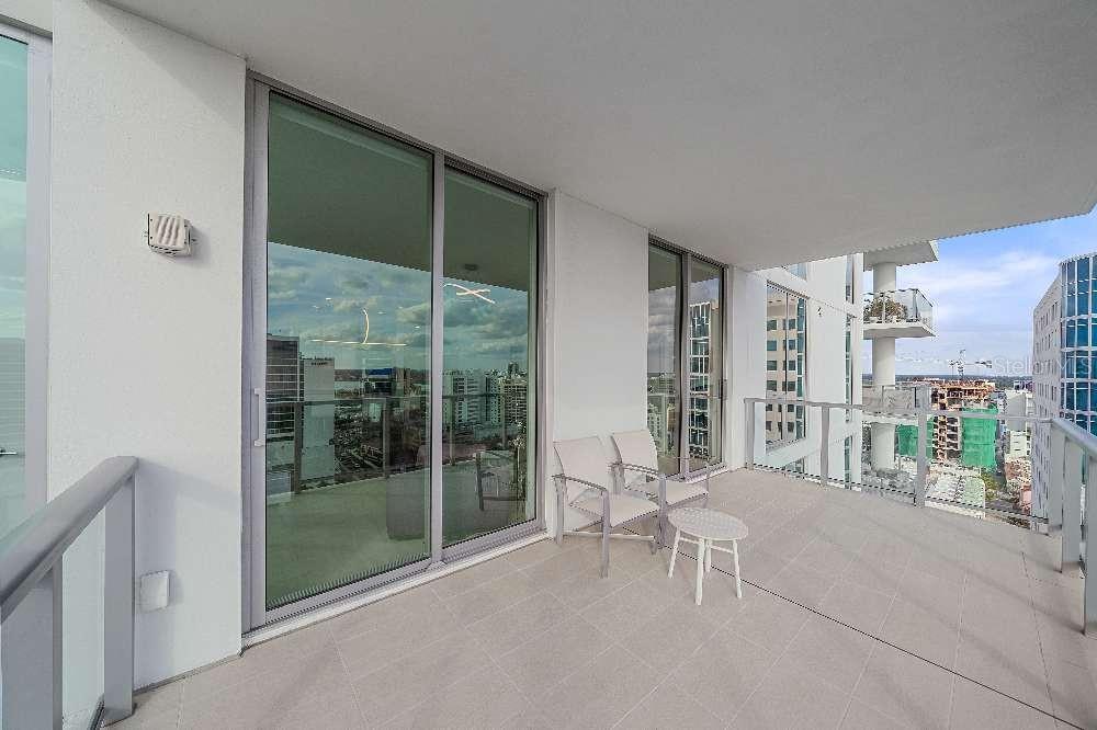 BAYSO SARASOTA CONDOMINIUM - Residential