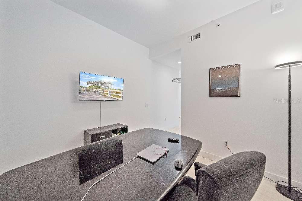 BAYSO SARASOTA CONDOMINIUM - Residential