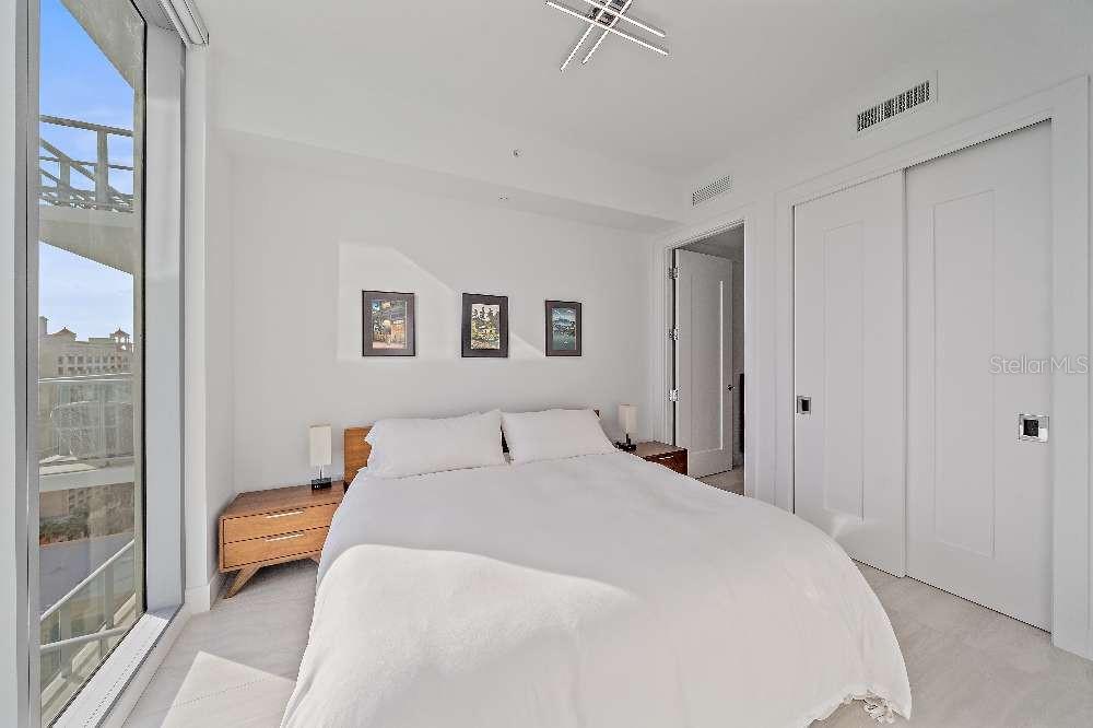 BAYSO SARASOTA CONDOMINIUM - Residential