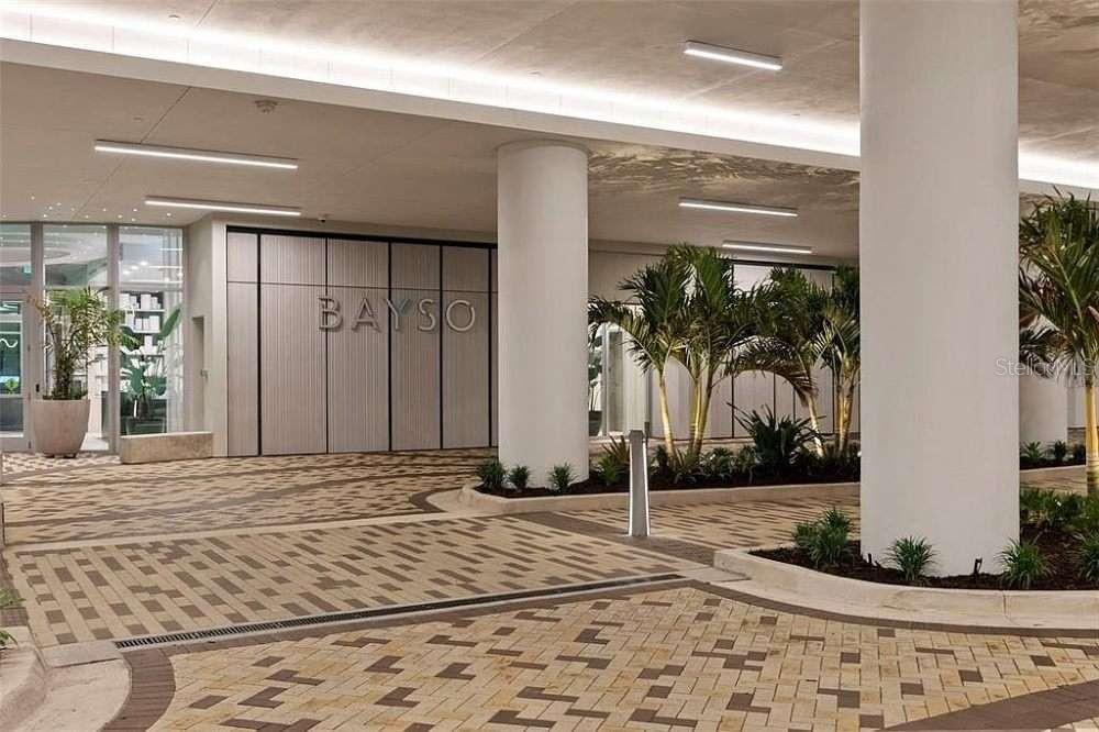 301 QUAY COMMONS 1707