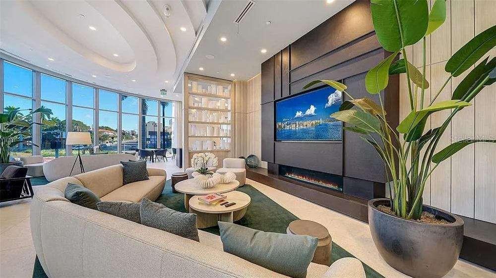 BAYSO SARASOTA CONDOMINIUM - Residential