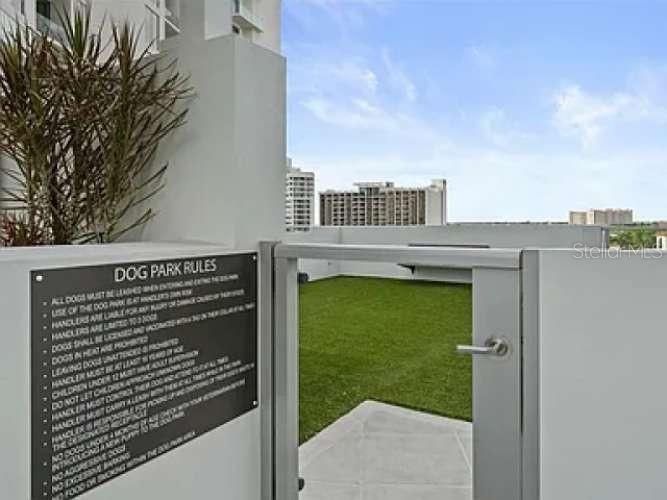 BAYSO SARASOTA CONDOMINIUM - Residential