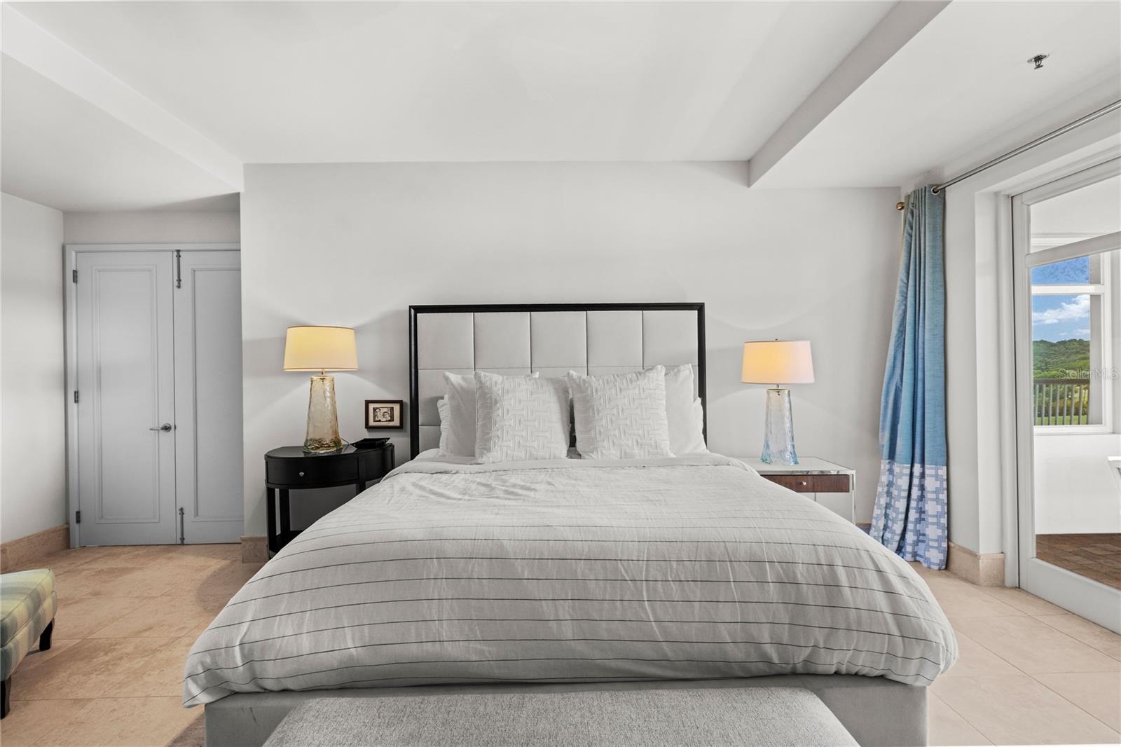 PLANTATION VILLAGE III - Residential Lease