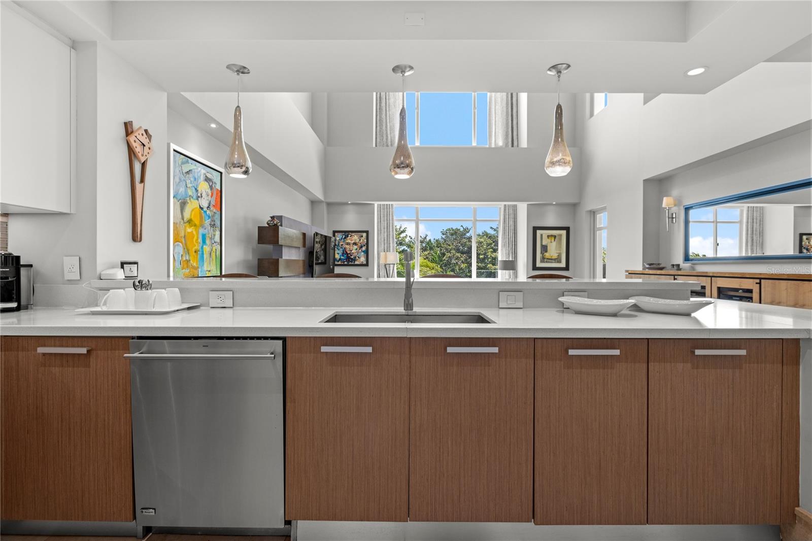 PLANTATION VILLAGE III - Residential Lease