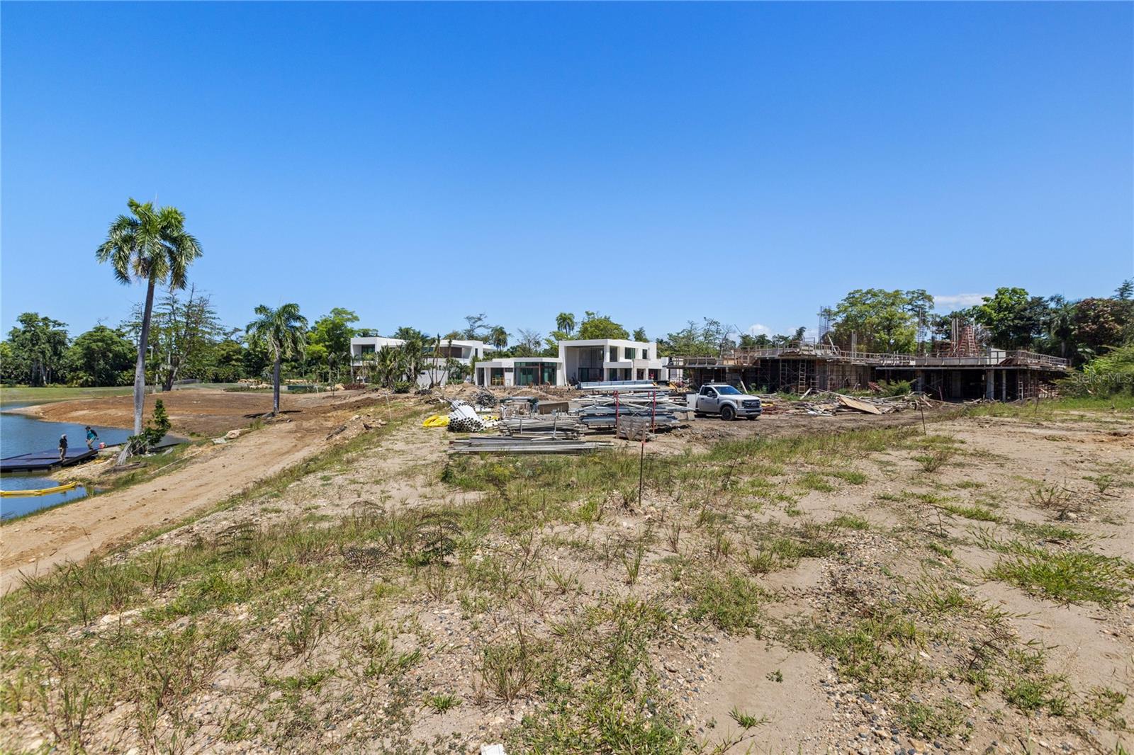 PLANTATION VILLAGE III - Residential Lease