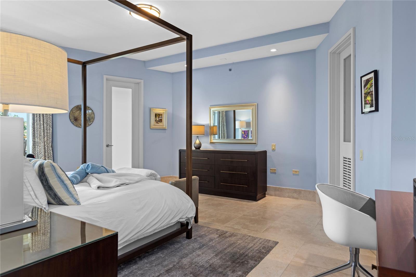 PLANTATION VILLAGE III - Residential Lease