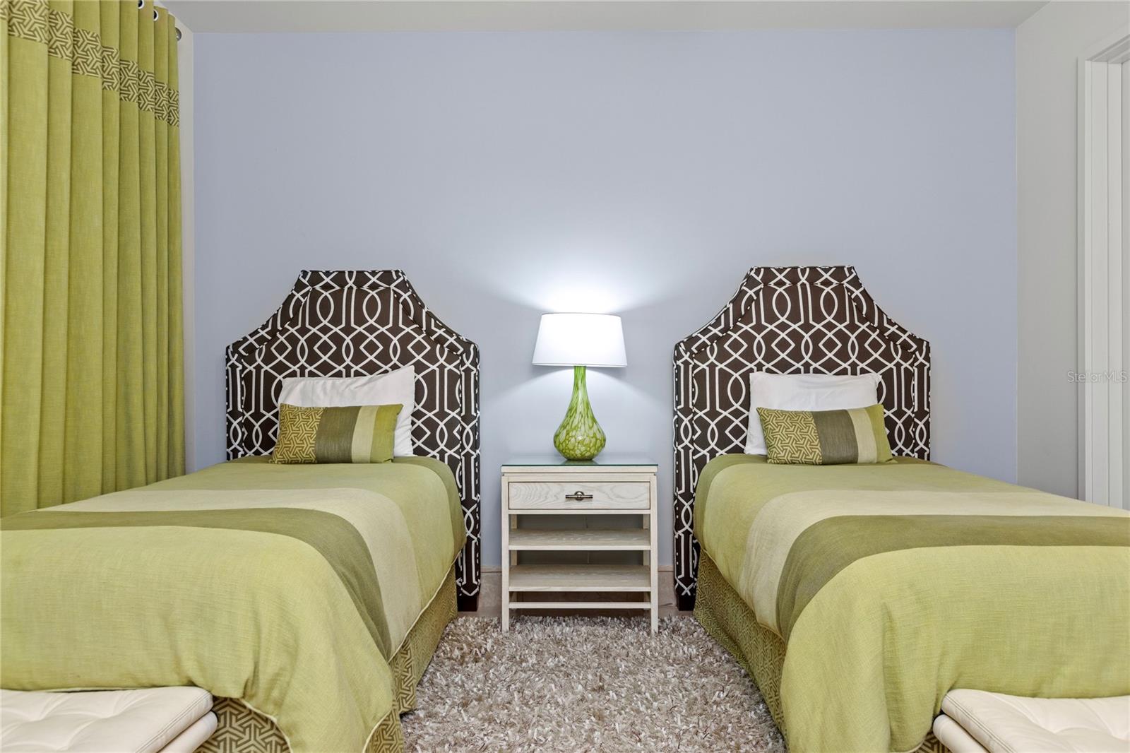 PLANTATION VILLAGE III - Residential Lease