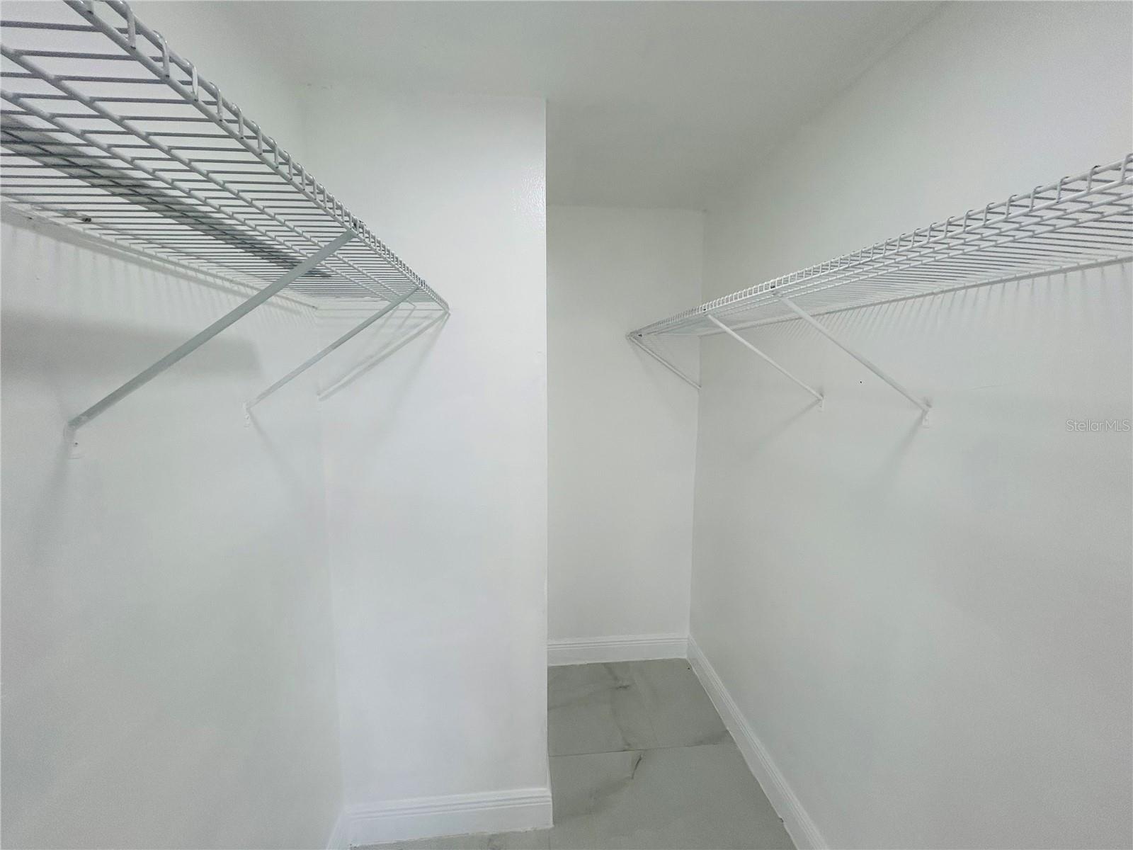 CATALINA ISLES CONDO - Residential Lease