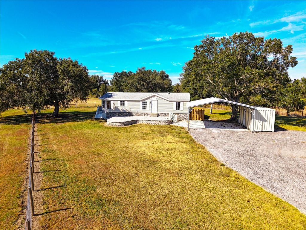 Photo of 14010 County Line Road, Myakka City, FL 34251 (MLS # A4673387)