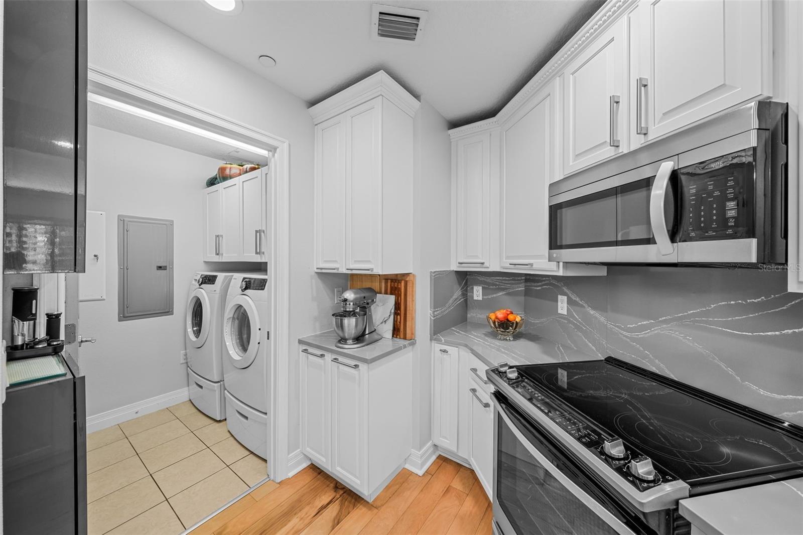 Photo 13 of 45 of 449 S 12TH STREET 1104 condo