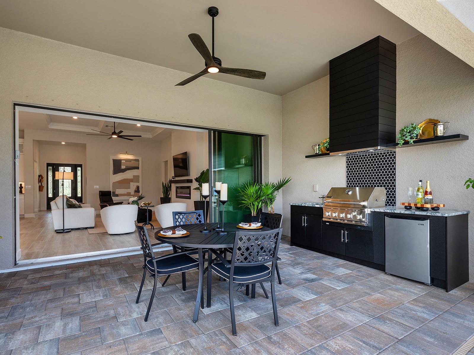 SHOREVIEW AT LAKEWOOD RANCH WATERSIDE - Residential