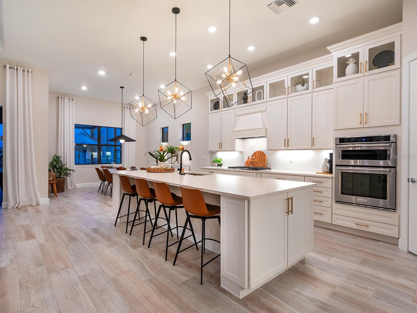 SHOREVIEW AT LAKEWOOD RANCH WATERSIDE - Residential