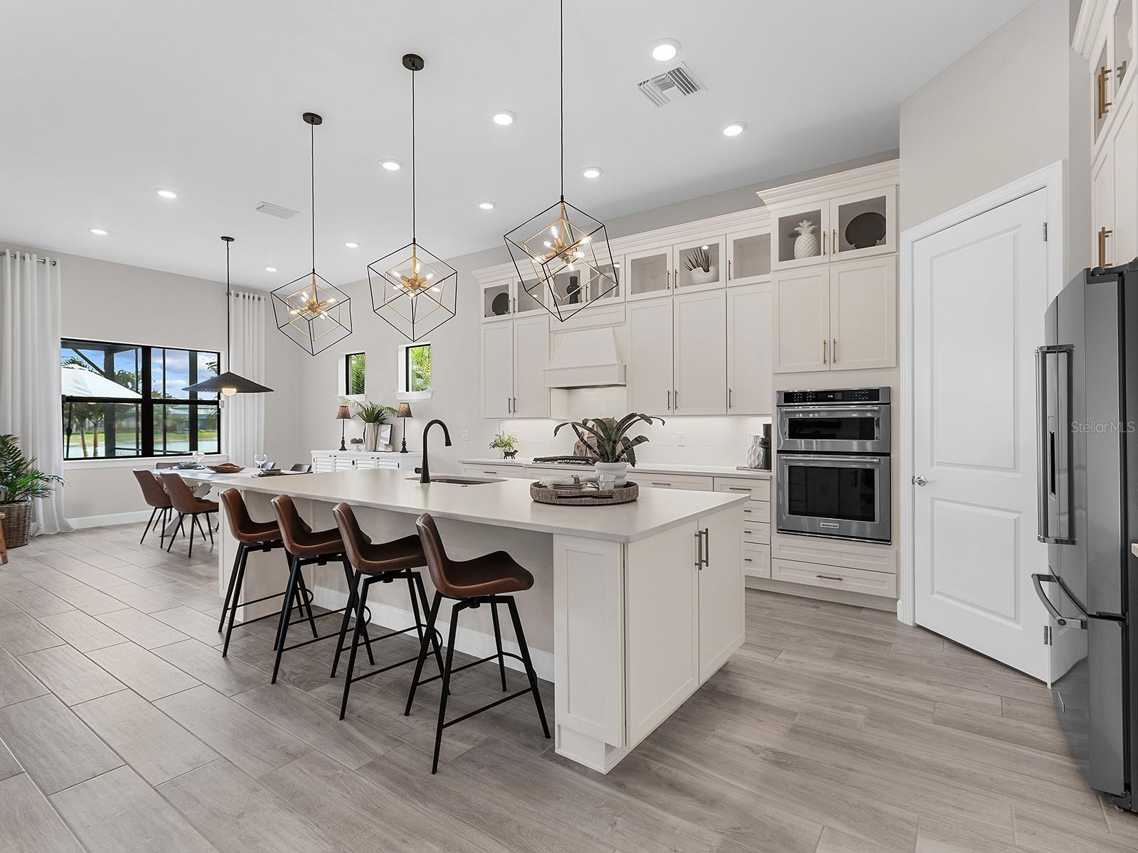 SHOREVIEW AT LAKEWOOD RANCH WATERSIDE - Residential