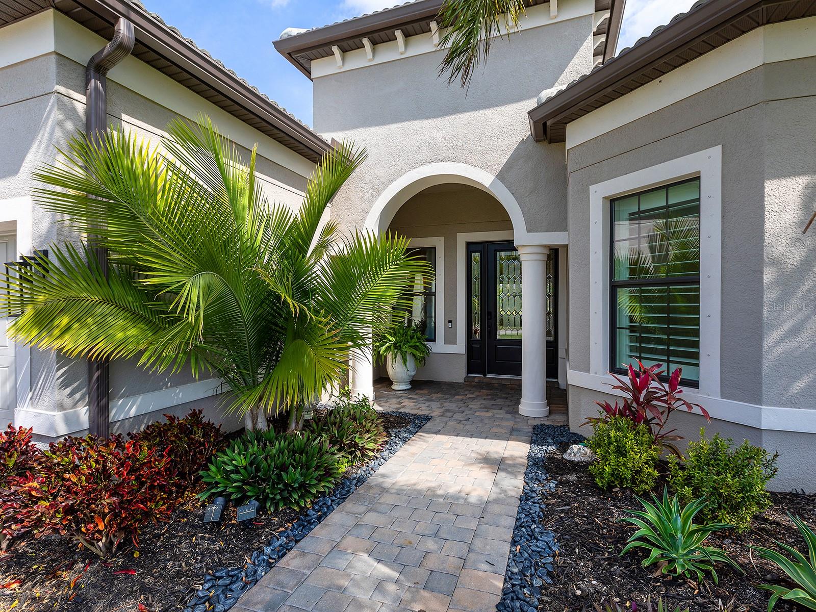 SHOREVIEW AT LAKEWOOD RANCH WATERSIDE - Residential