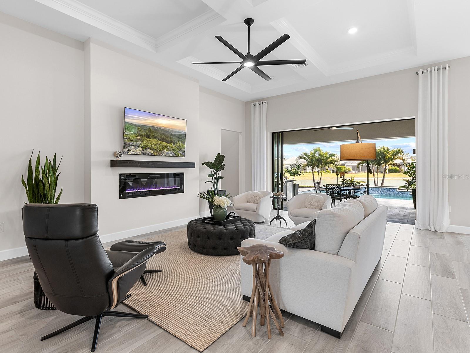 SHOREVIEW AT LAKEWOOD RANCH WATERSIDE - Residential