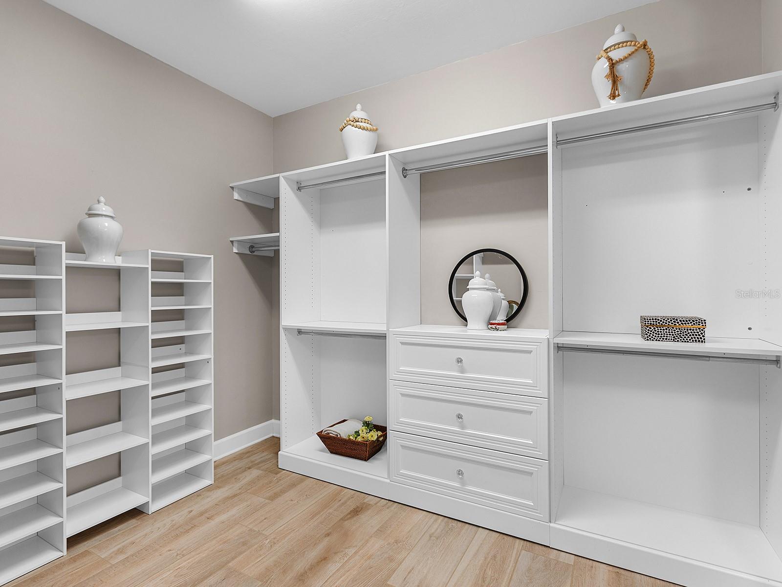 SHOREVIEW AT LAKEWOOD RANCH WATERSIDE - Residential