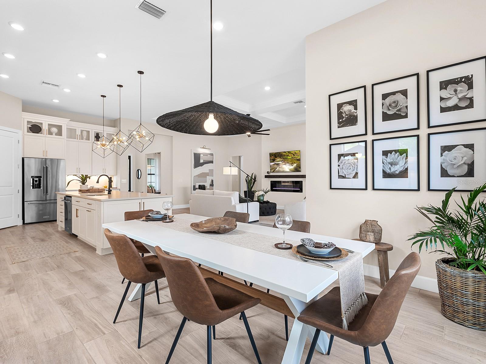 SHOREVIEW AT LAKEWOOD RANCH WATERSIDE - Residential