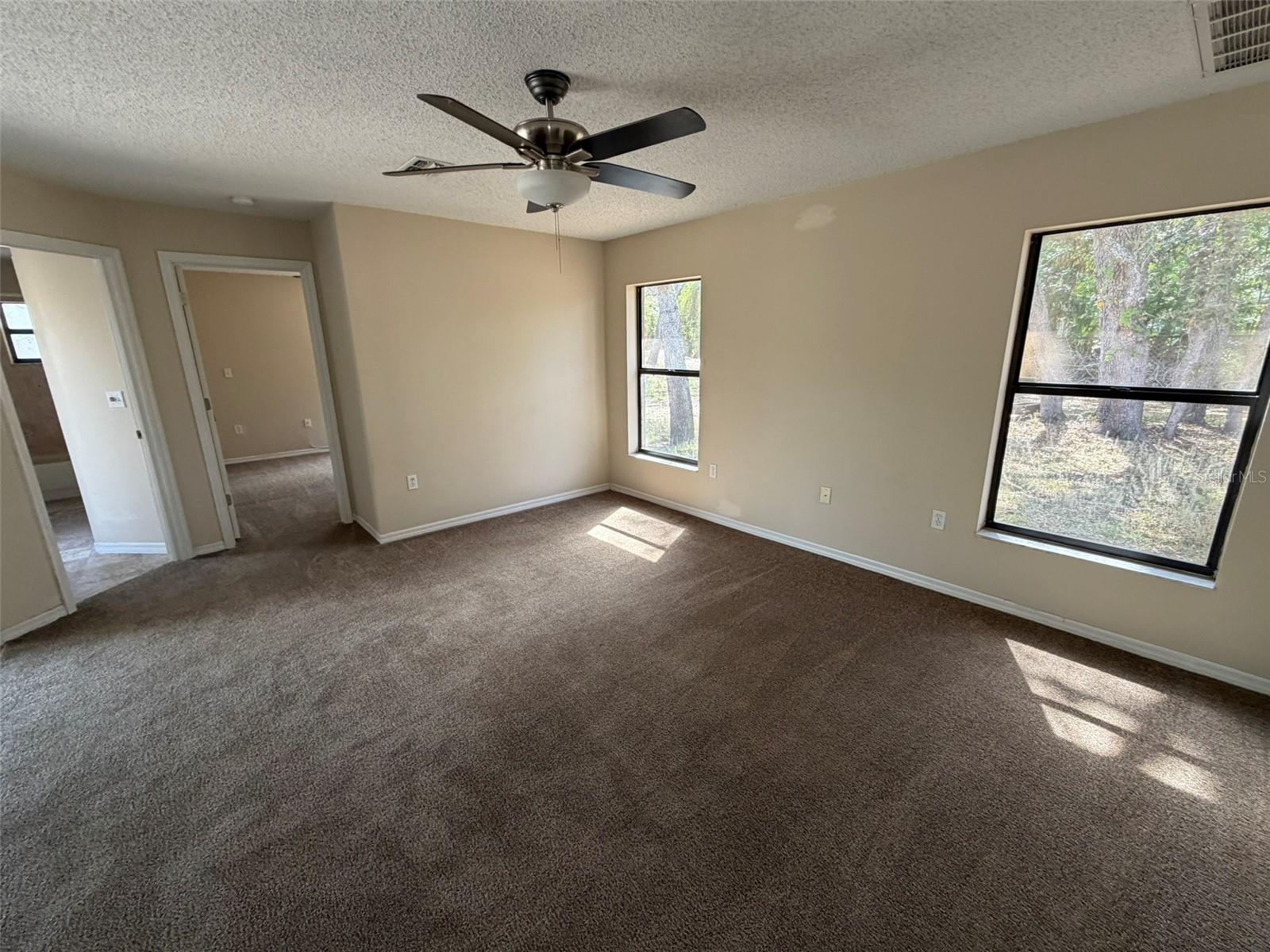 HIGHLANDS - Residential