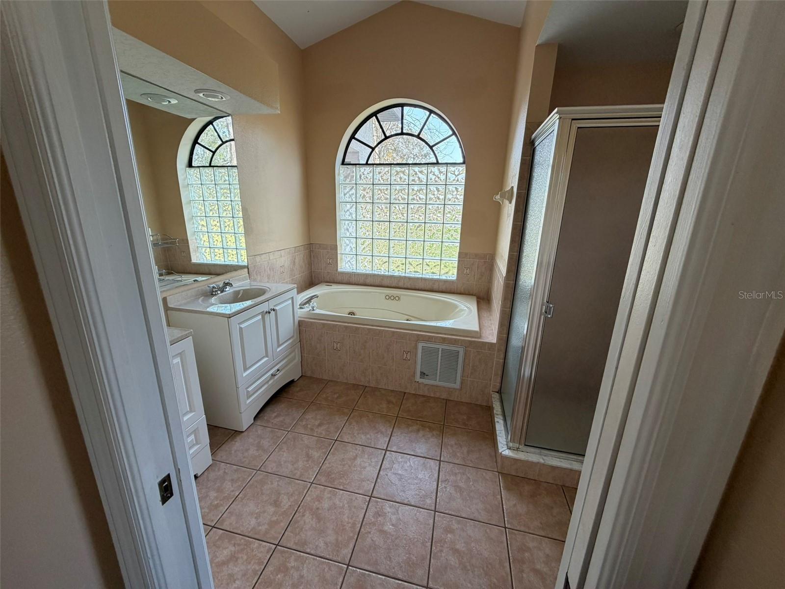 HIGHLANDS - Residential