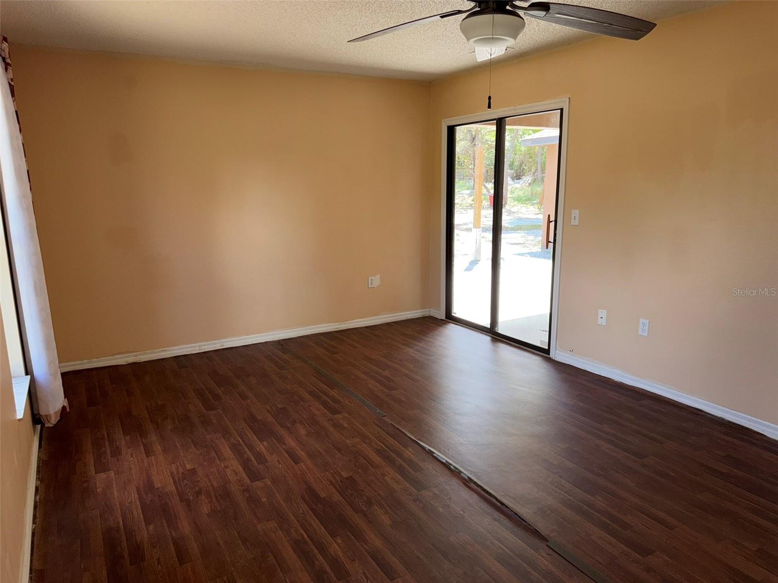 HIGHLANDS - Residential