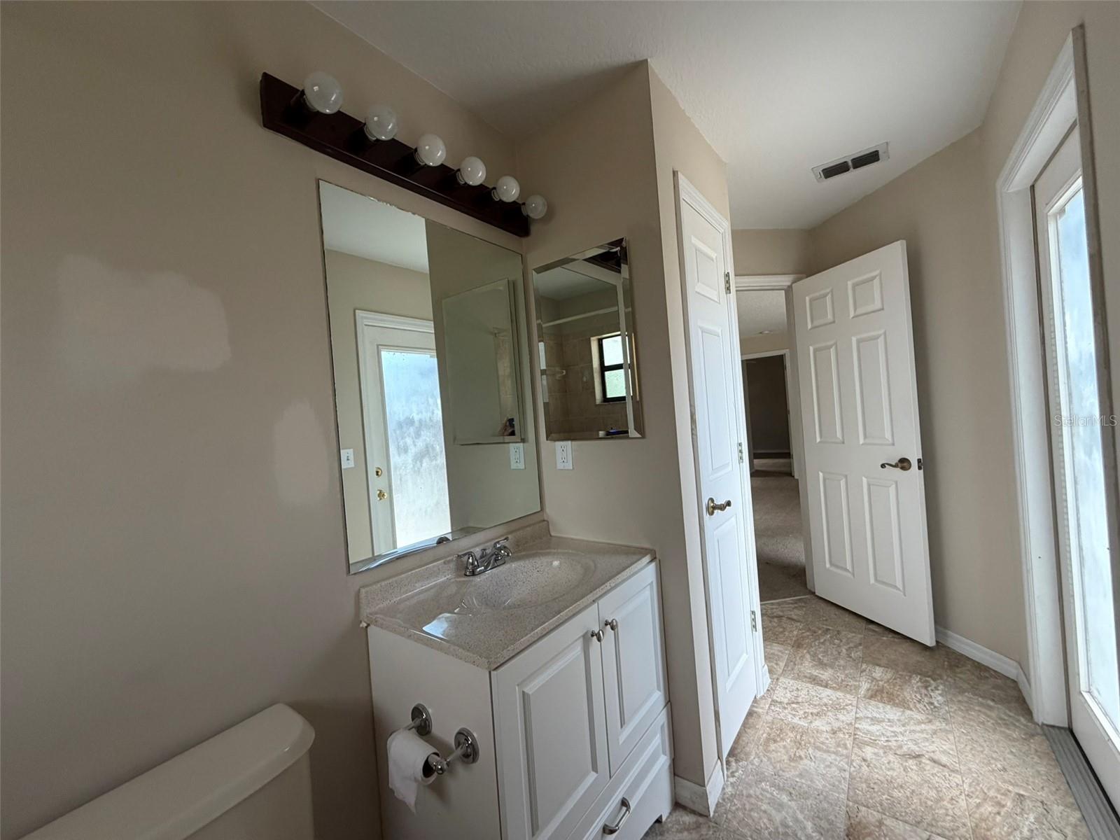 HIGHLANDS - Residential