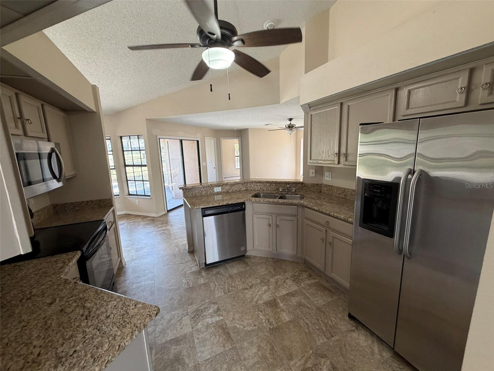 HIGHLANDS - Residential