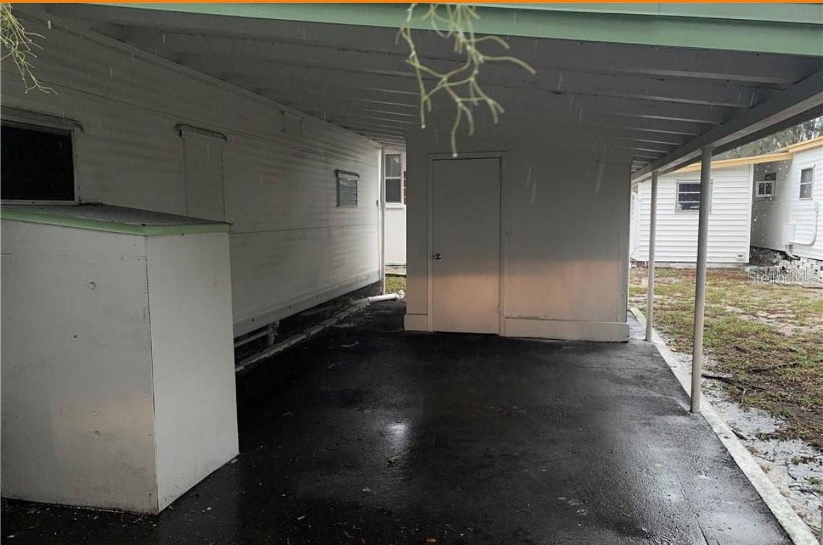SOUTH GATE MOBILE HOME PARK UNREC - Residential Lease