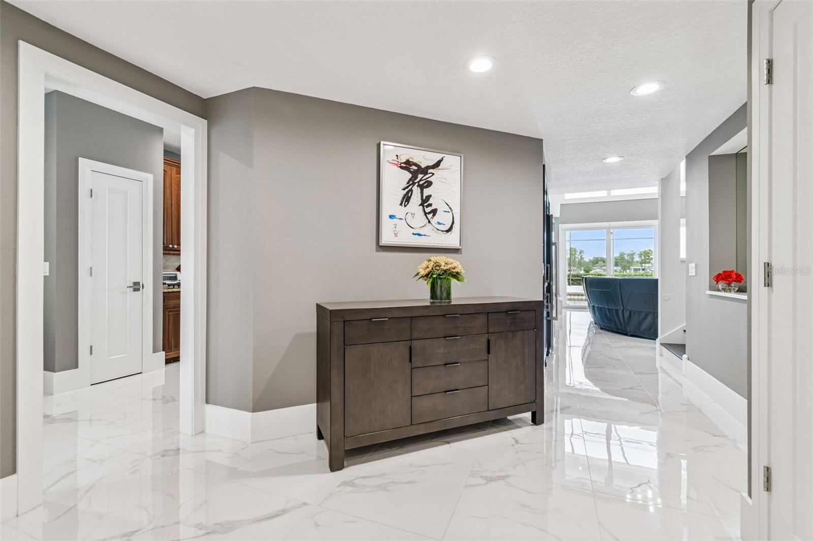 LAKE ELLEN LANDINGS III A CONDO - Residential Lease