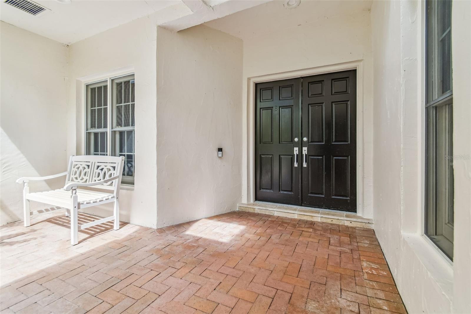 LAKE ELLEN LANDINGS III A CONDO - Residential Lease