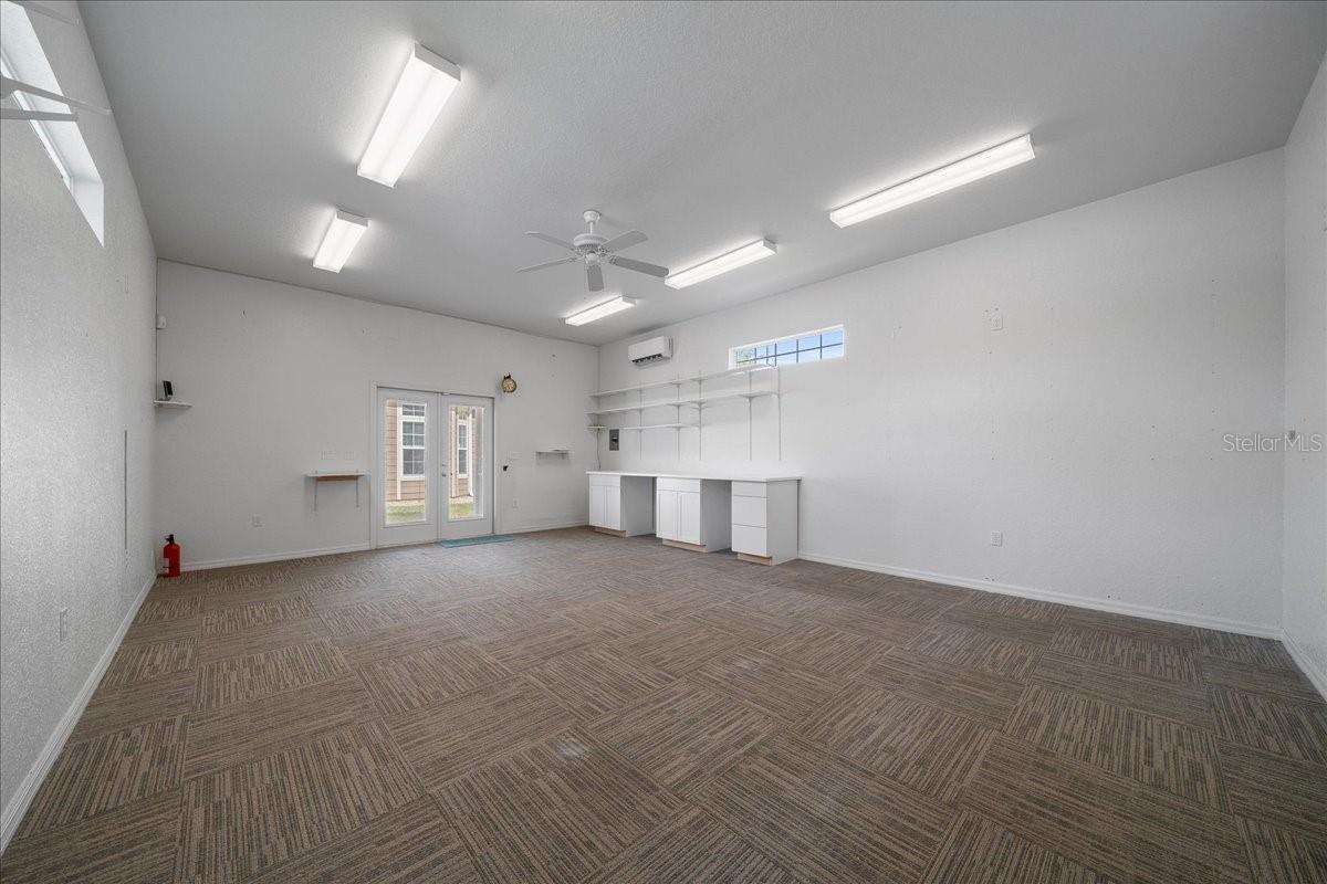 VICTORIA STATION - Residential