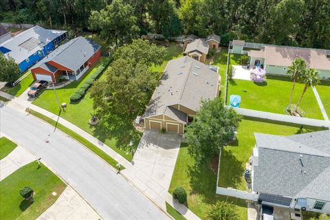 Tiny photo for 4014 NE 23rd Place, Ocala, FL 34470 (MLS # OM712475)