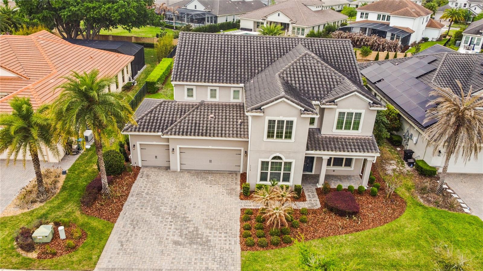 1115 ESTANCIA WOODS LOOP