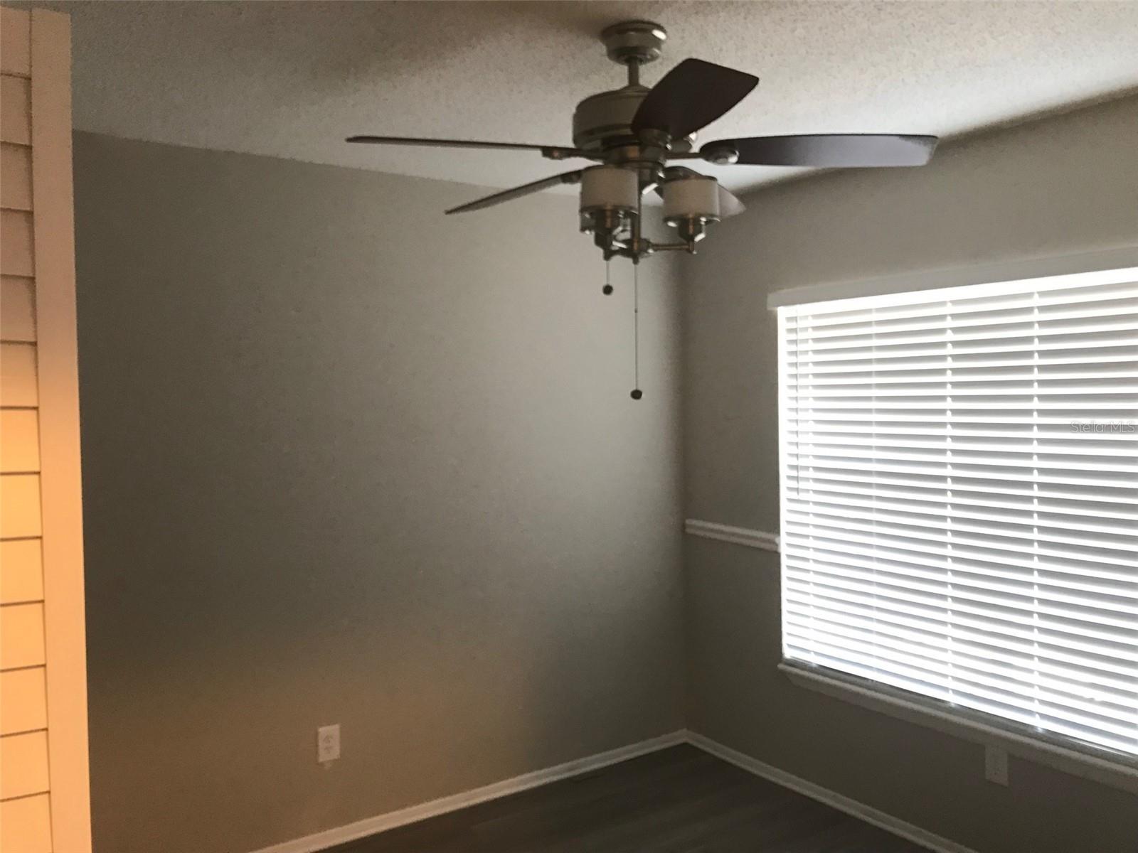 RIVERSIDE CONDO DEBARY - Residential Lease