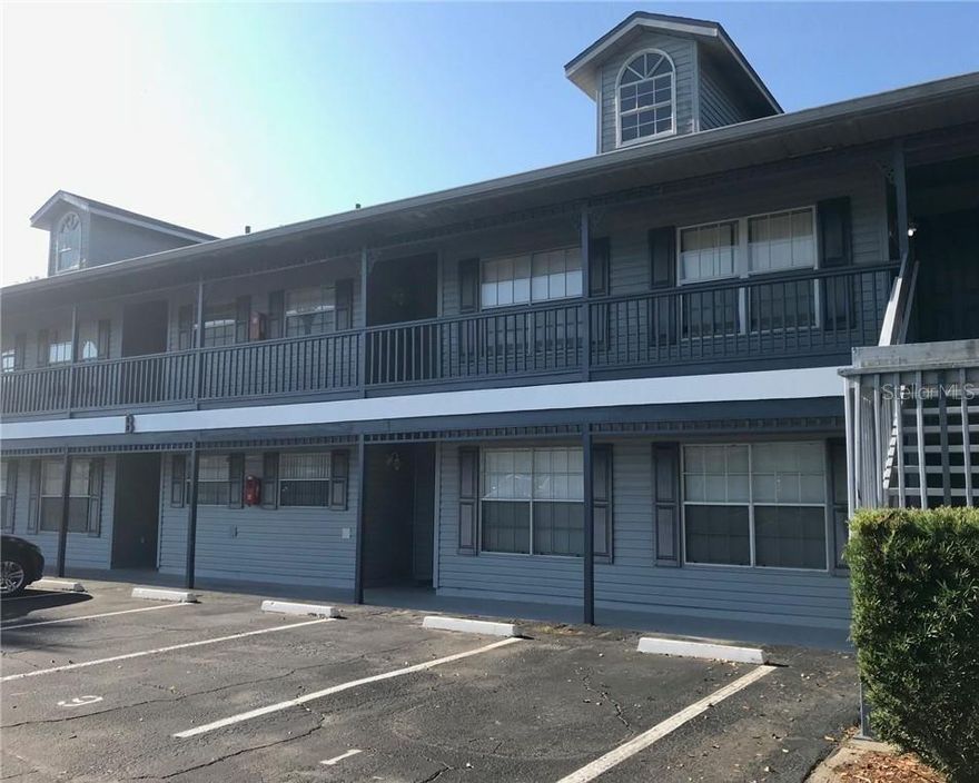 Wonderful 2-bedroom and 2-bath unit on the first level! This place has undergone an entire makeover recently with updated light fixtures, laminate flooring, and stainless steel appliances. Bathrooms have beautiful vanities and finishes. The screen in the back patio leads directly to a community pool and spa. The community has a boat ramp leading to Lake Monroe, a pool, spa, BBQ area, and a gazebo for outdoor parties.

1 Assigned parking spot for your vehicle unit and ample amount of overflow parking. There are very strict pet policies in the community!