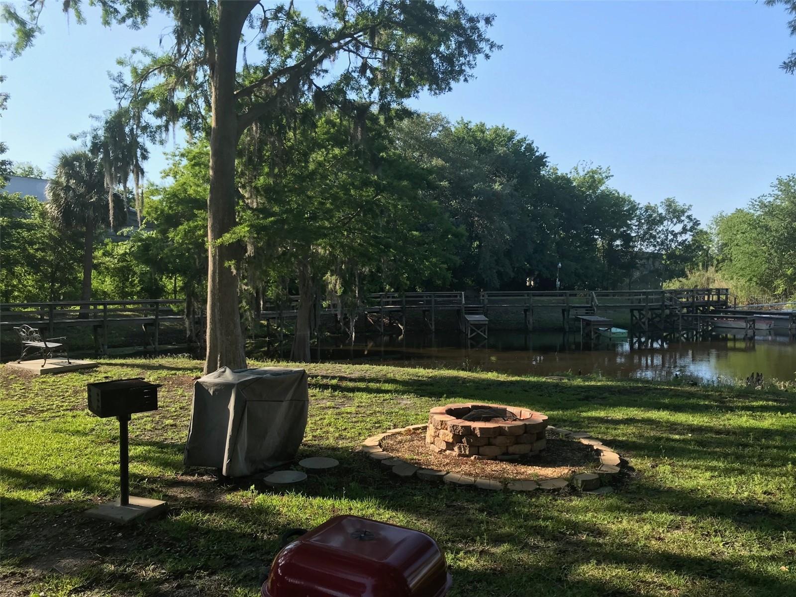 RIVERSIDE CONDO DEBARY - Residential Lease