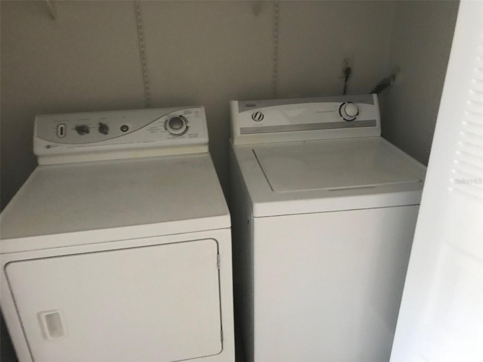 RIVERSIDE CONDO DEBARY - Residential Lease