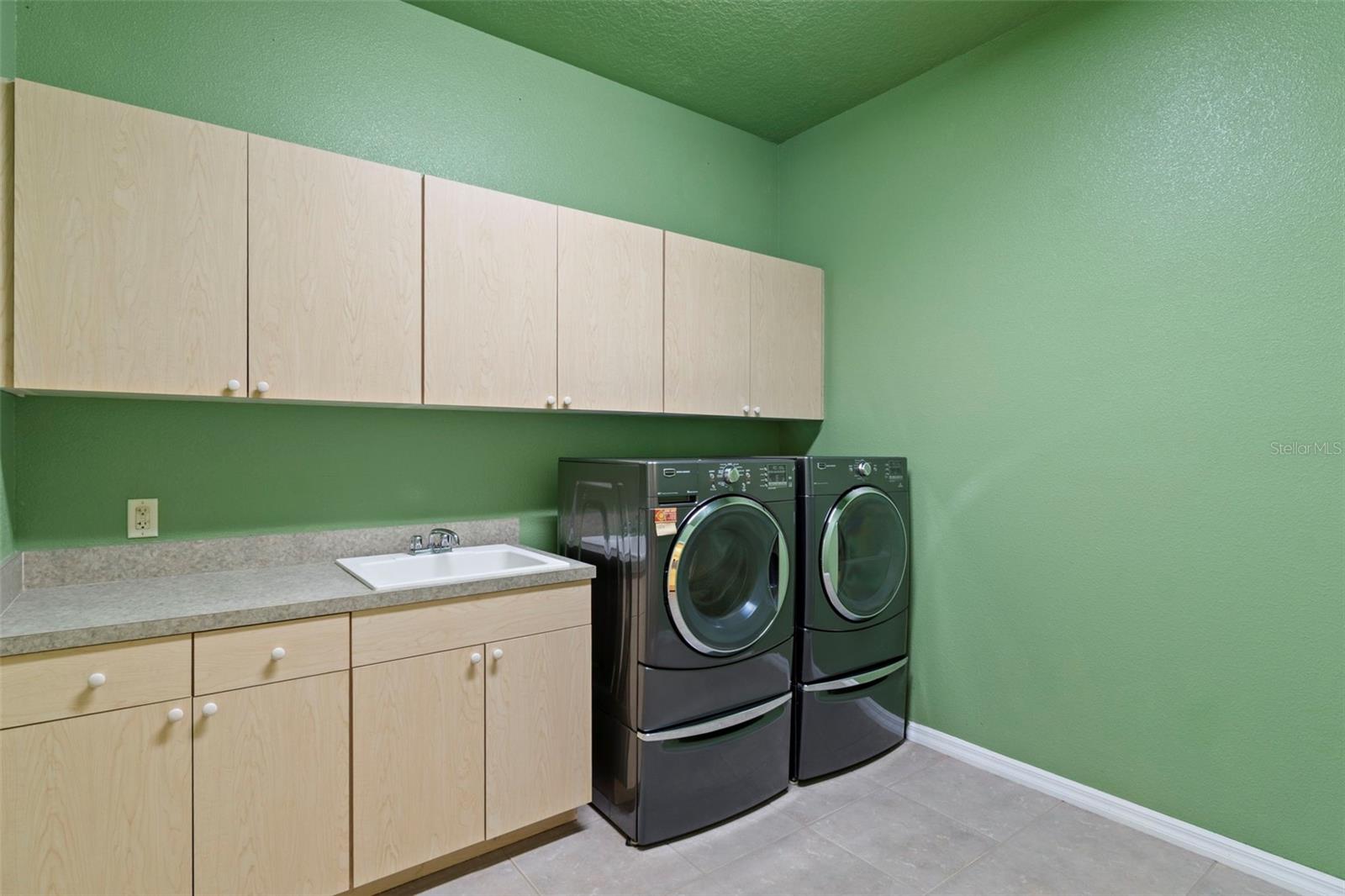 WOODLAND WATERS PH 5 - Residential