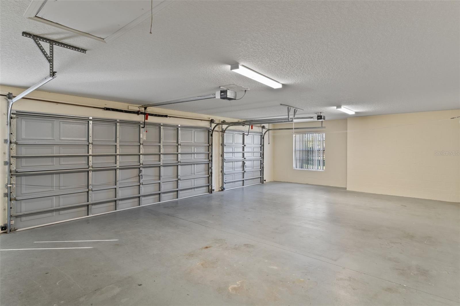 WOODLAND WATERS PH 5 - Residential