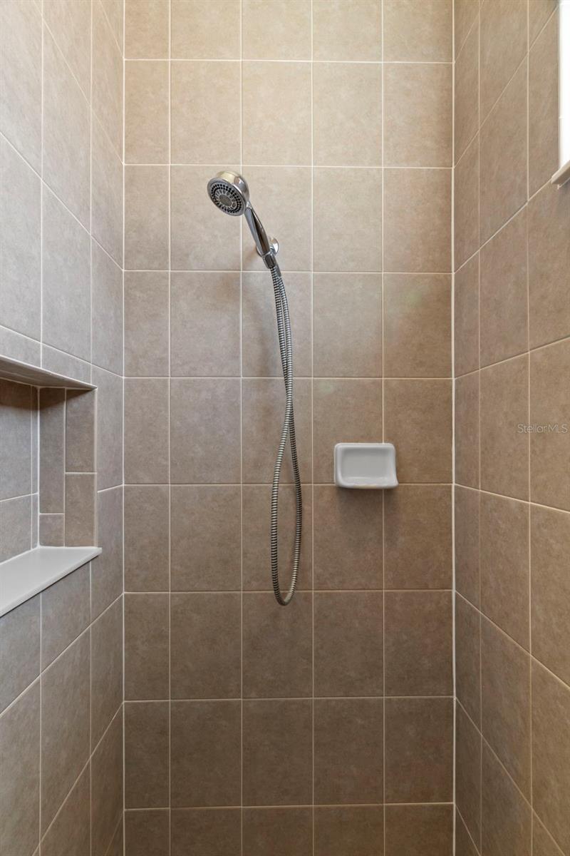 WOODLAND WATERS PH 5 - Residential