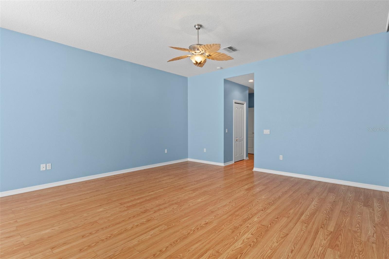 WOODLAND WATERS PH 5 - Residential