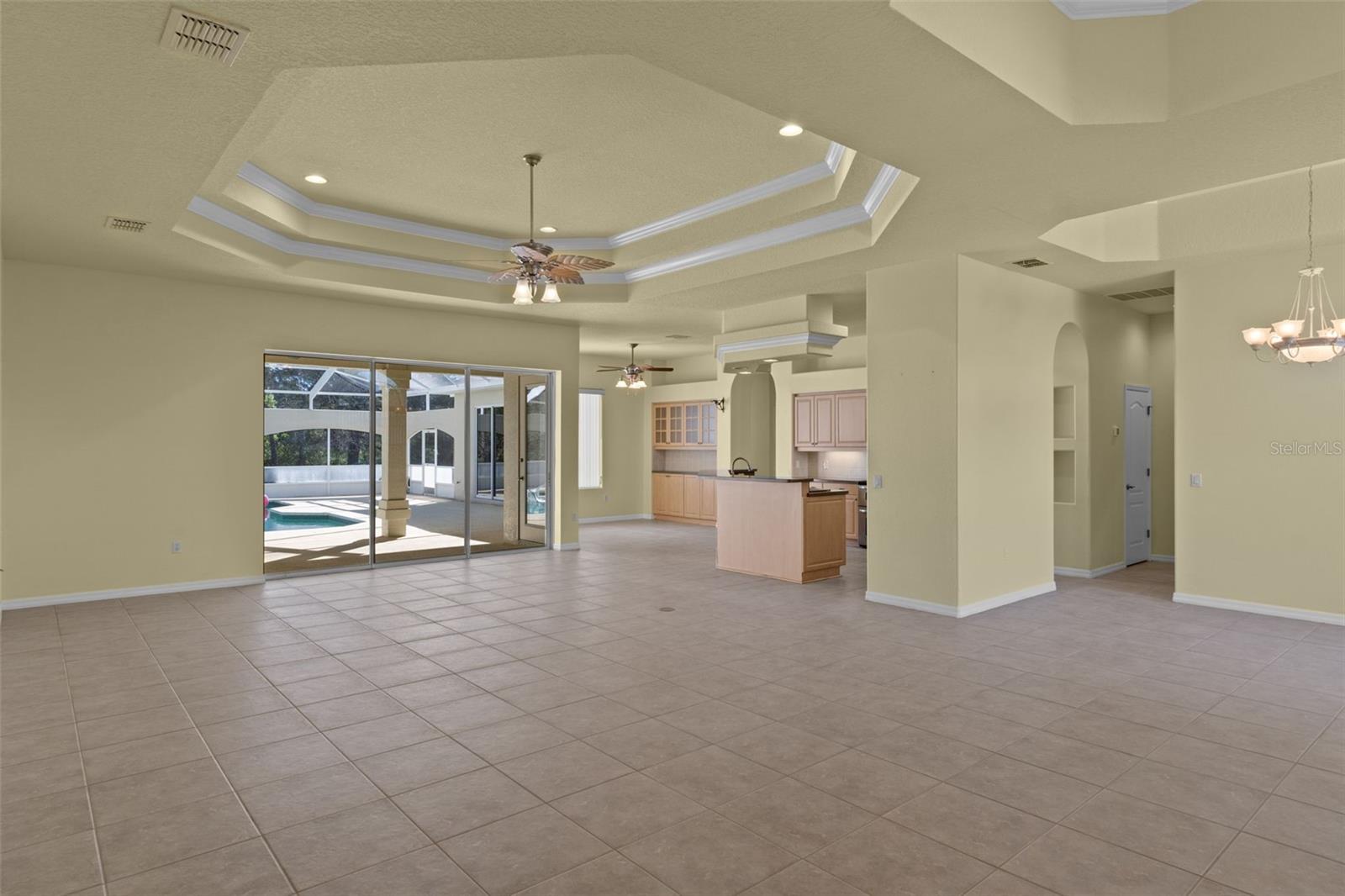 WOODLAND WATERS PH 5 - Residential