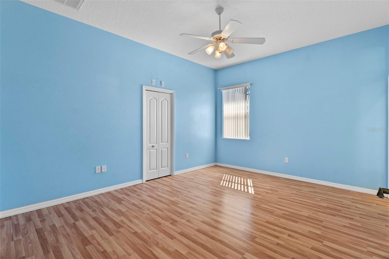 WOODLAND WATERS PH 5 - Residential