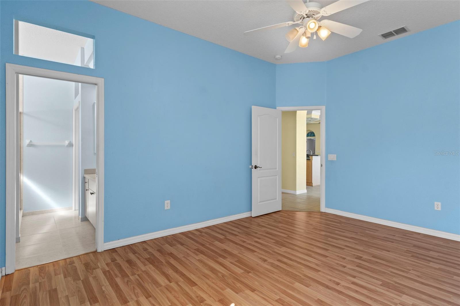 WOODLAND WATERS PH 5 - Residential