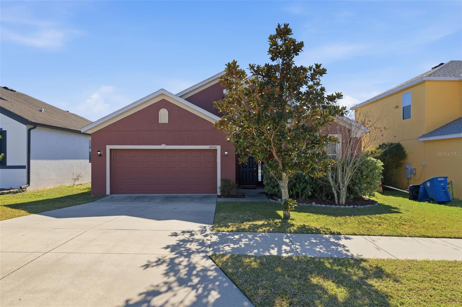 SHERMAN HILLS SEC 3 - Residential