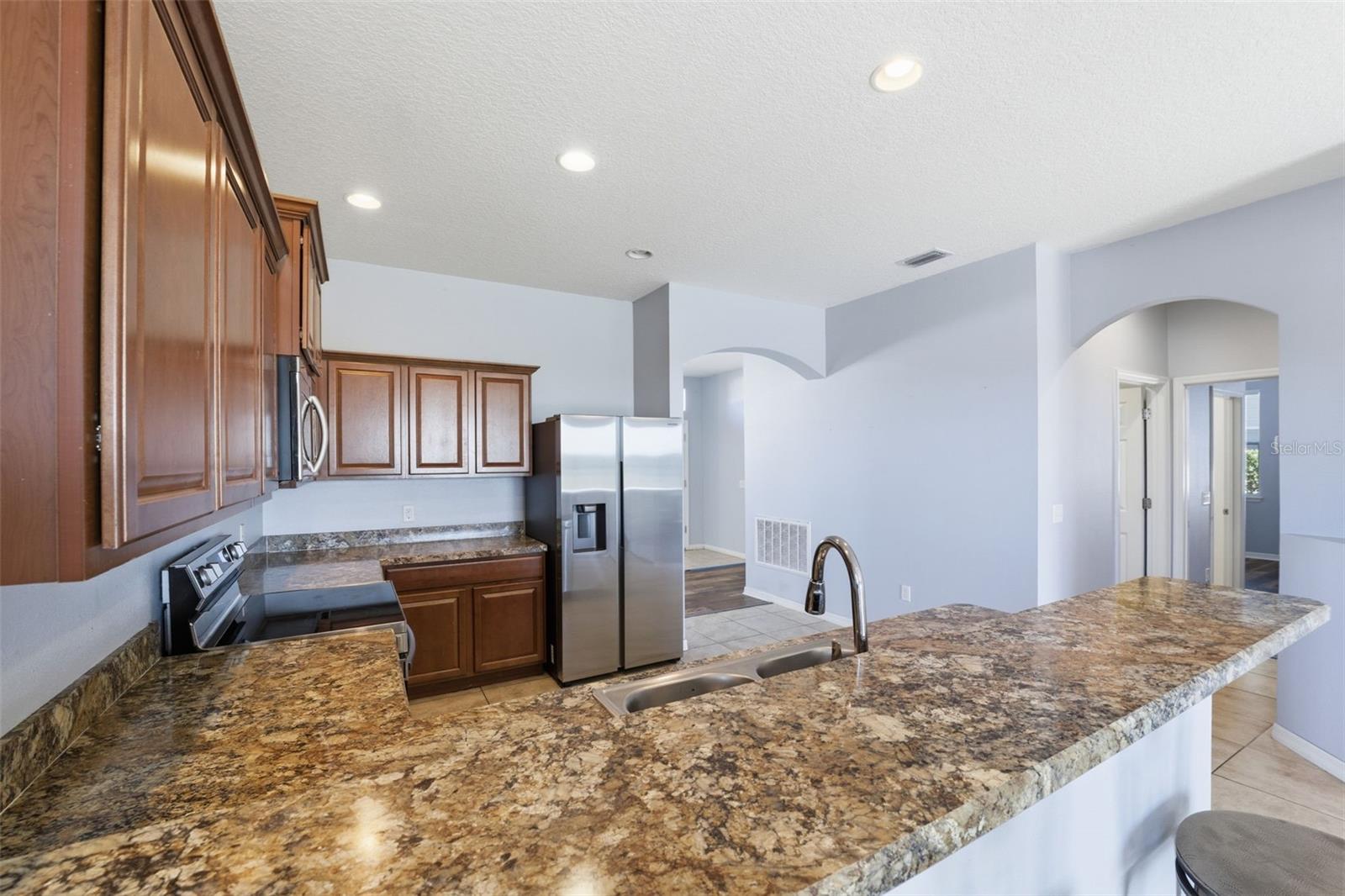 SHERMAN HILLS SEC 3 - Residential