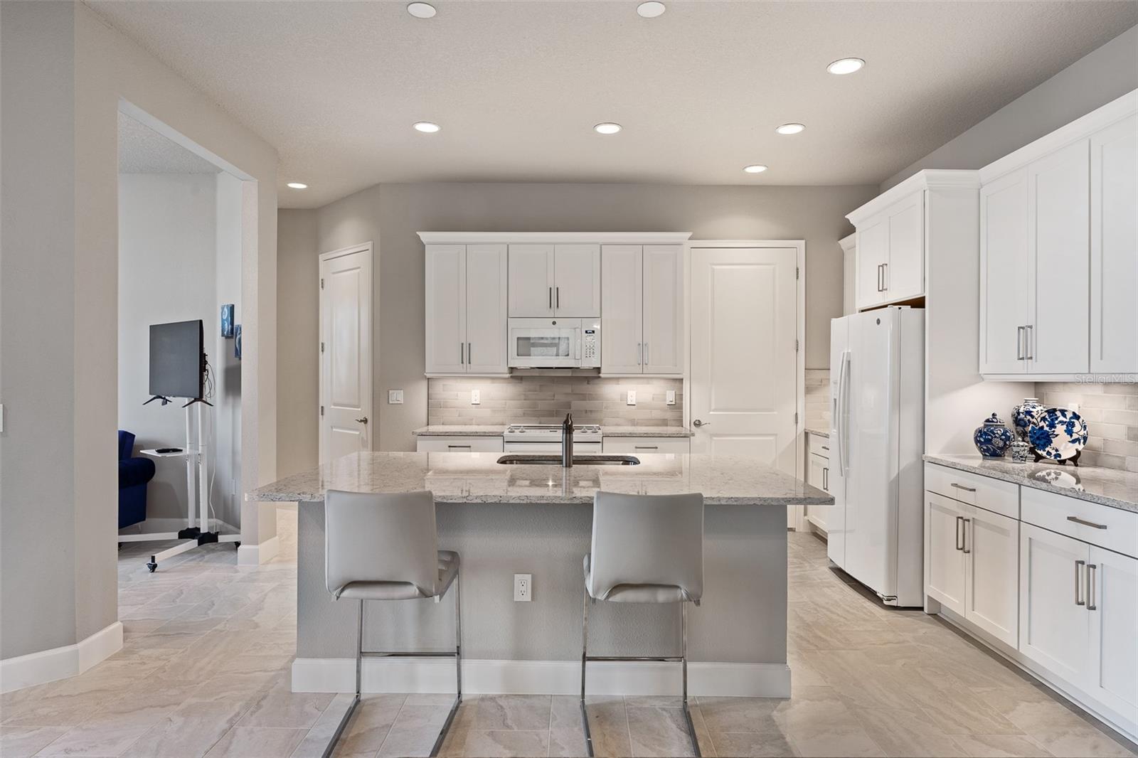 PLANTATION BAY SEC 2A-F UN 13 - Residential