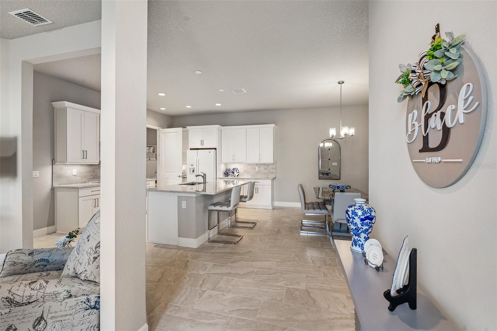 PLANTATION BAY SEC 2A-F UN 13 - Residential