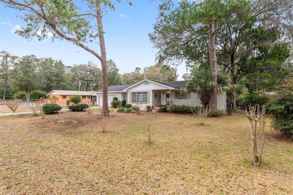 Photo of 3710 NW 22nd Place, Gainesville, FL 32605 (MLS # GC539036)