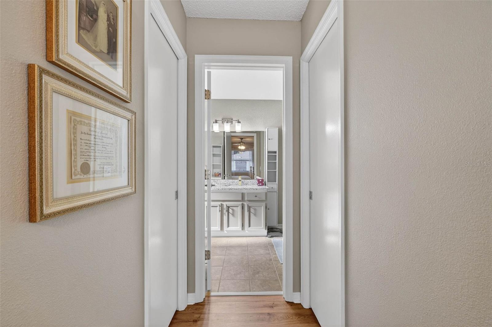 COLONNADES PH 03 - Residential