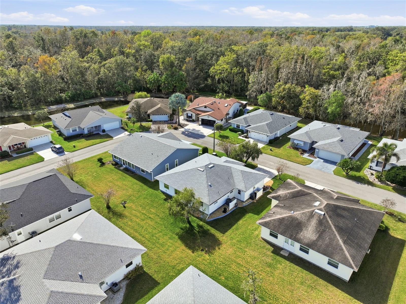 COLONNADES PH 03 - Residential